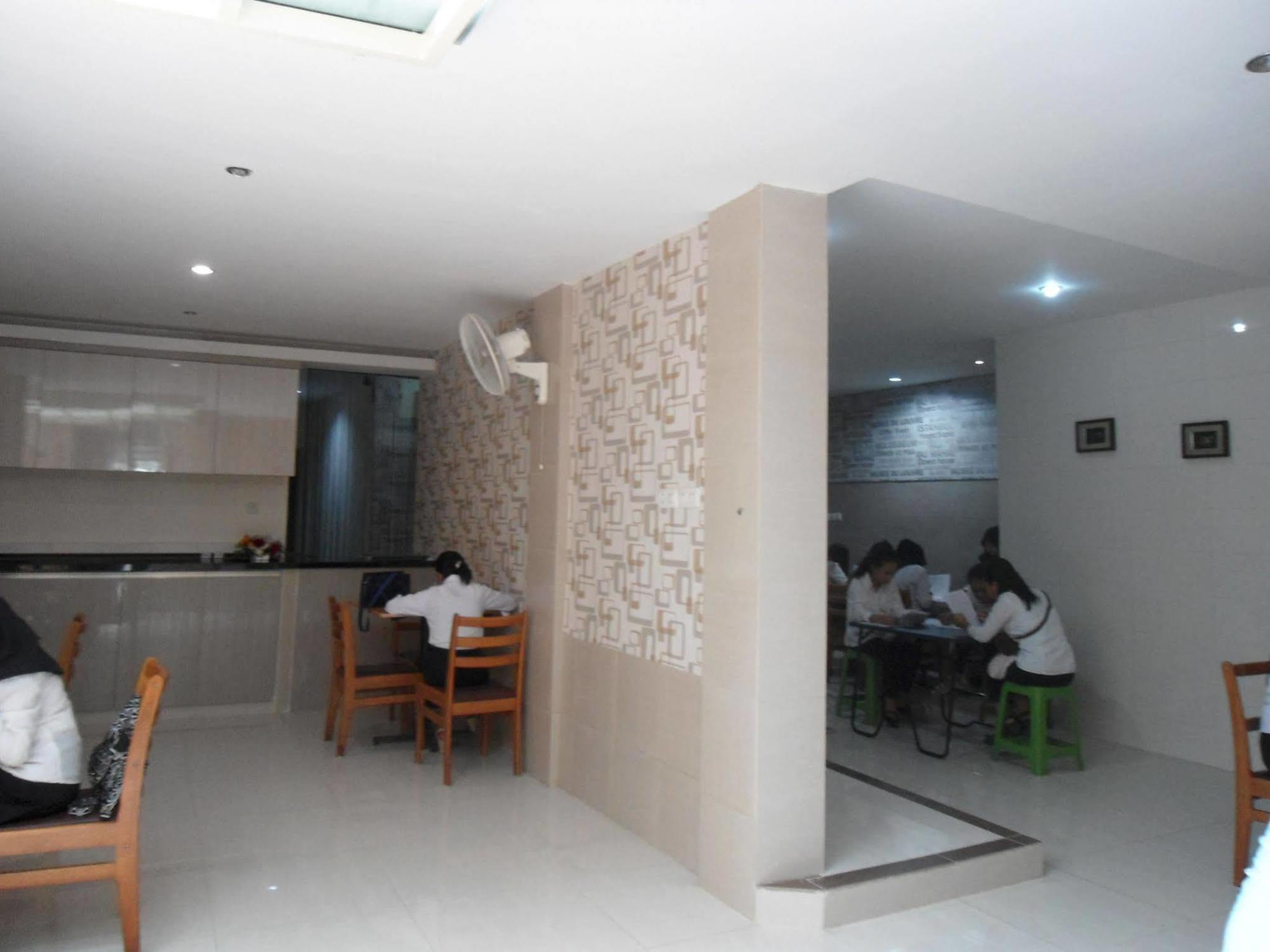 Permata Inn Medan Kültér fotó
