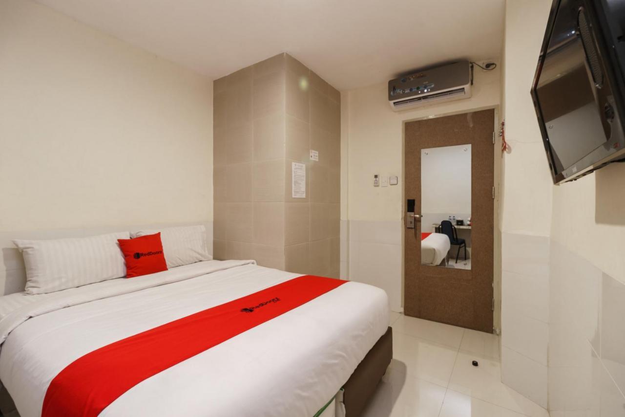 Permata Inn Medan Kültér fotó